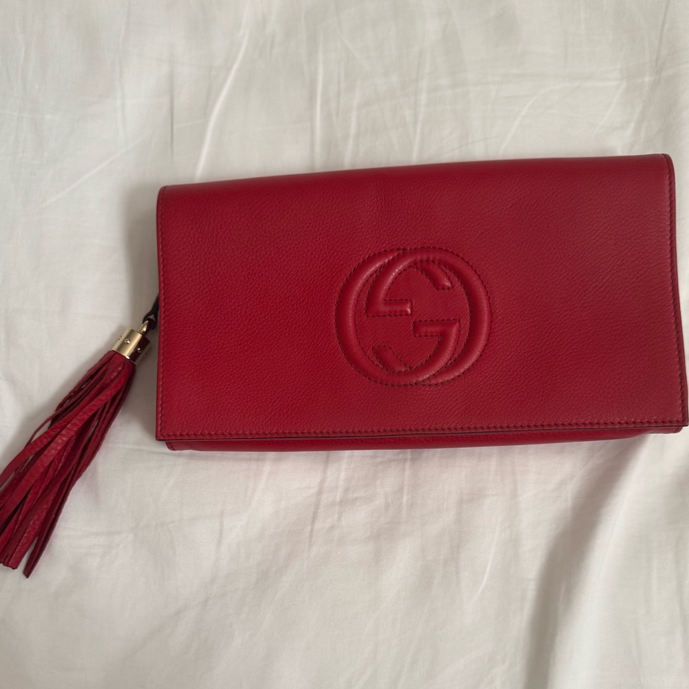 Gucci Scarlet Leather clutch with Tassel
